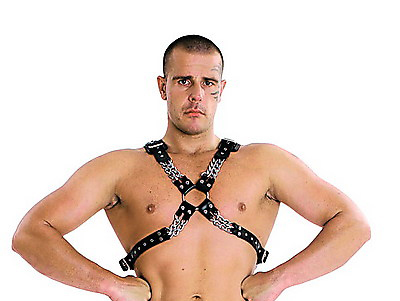 Harness für Männer aus Leder mit Nieten von Ledapol