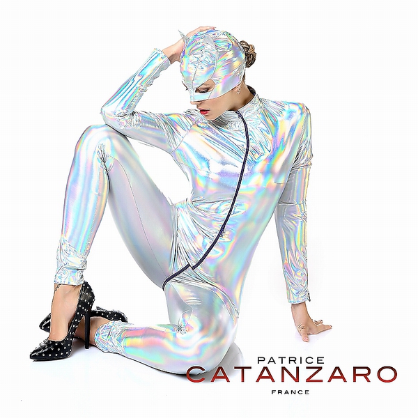 Hologramm-Catsuit von Patrice Catanzaro